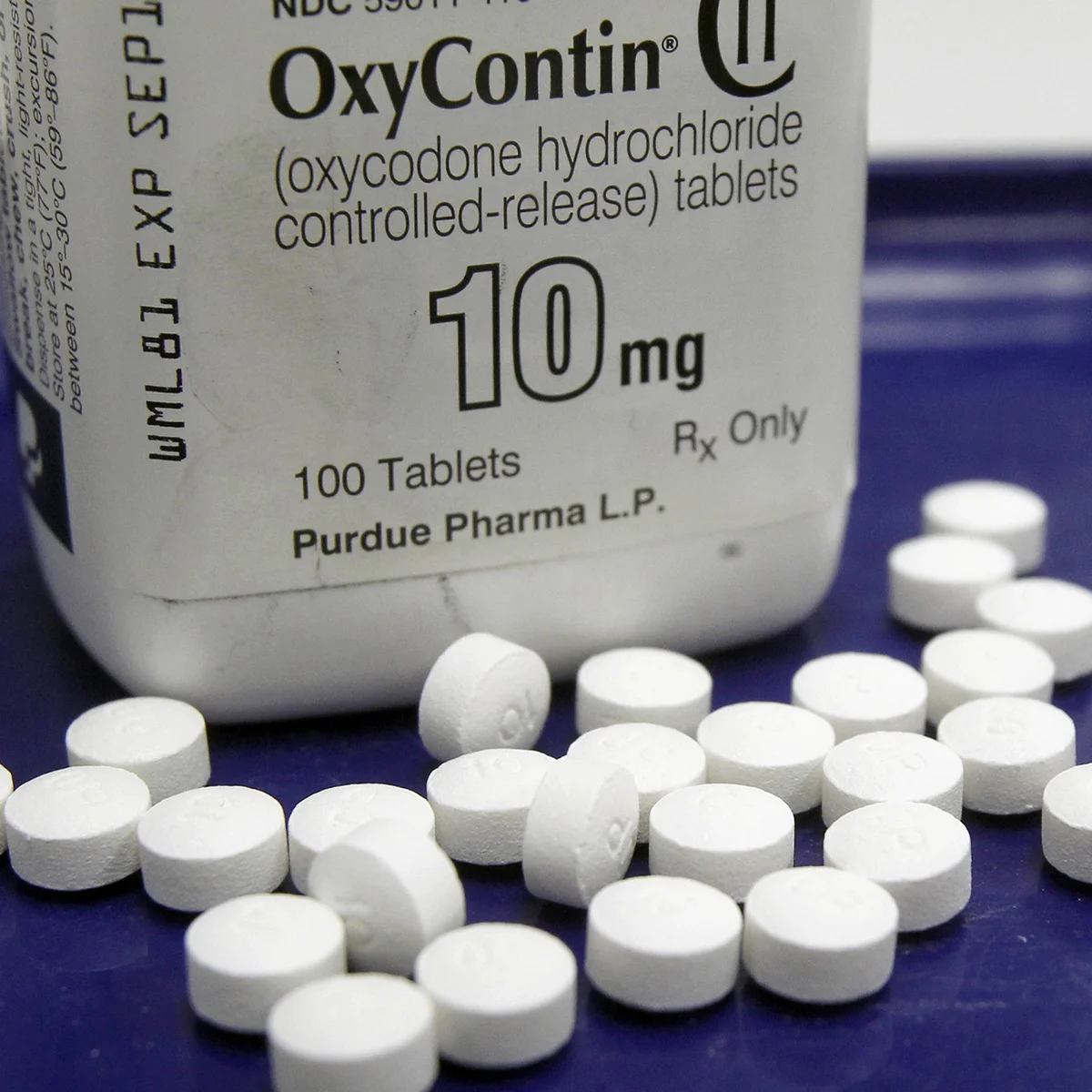 💊 OxyContin: The Painkiller That Fueled a Crisis